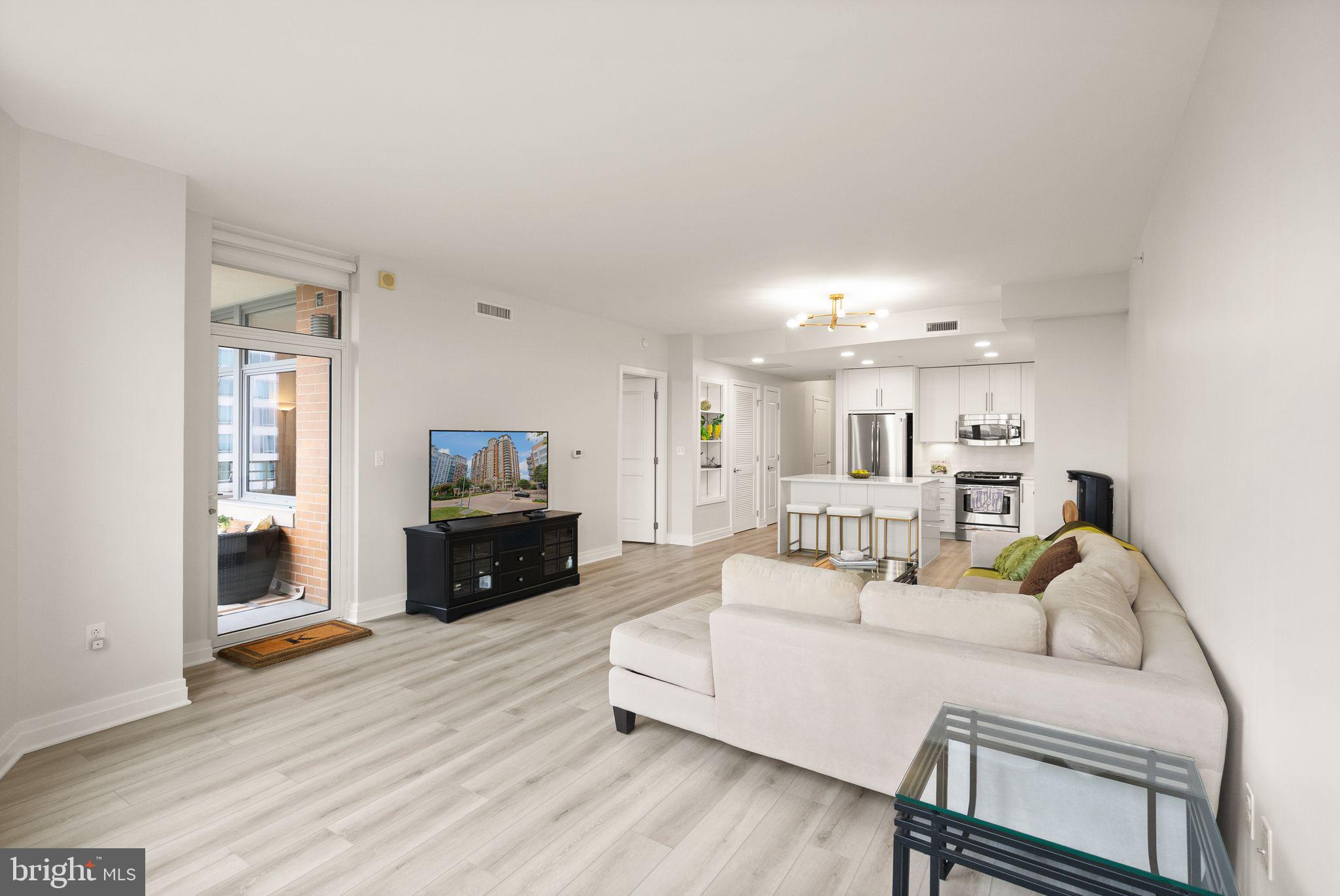 8220 CRESTWOOD HEIGHTS DRIVE 1210