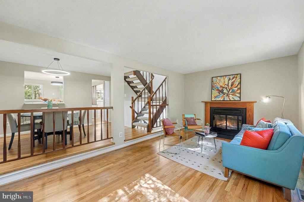 5879 JACKSONS OAK COURT