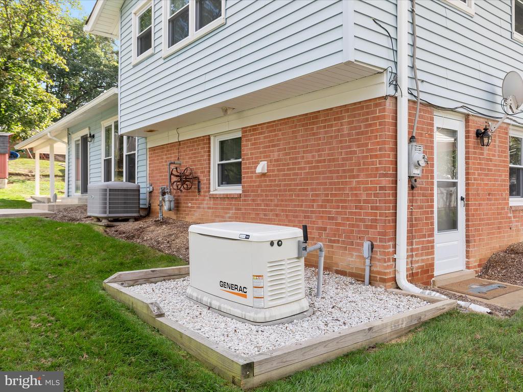6434 RIVES COURT