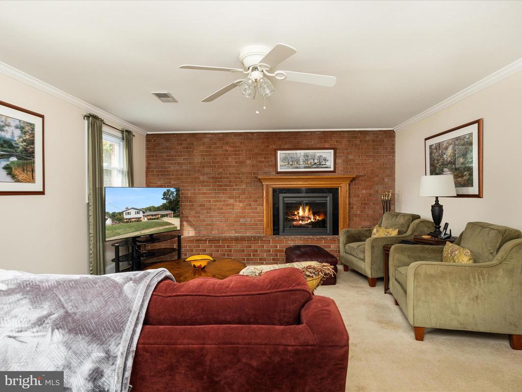 6434 RIVES COURT