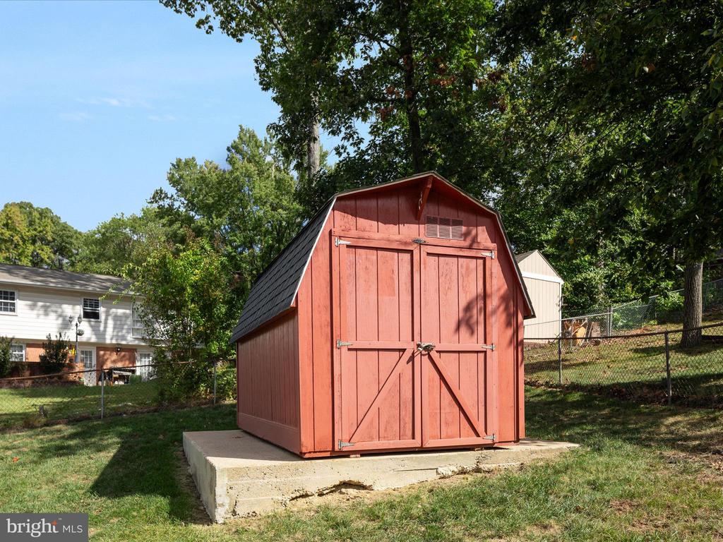 6434 RIVES COURT
