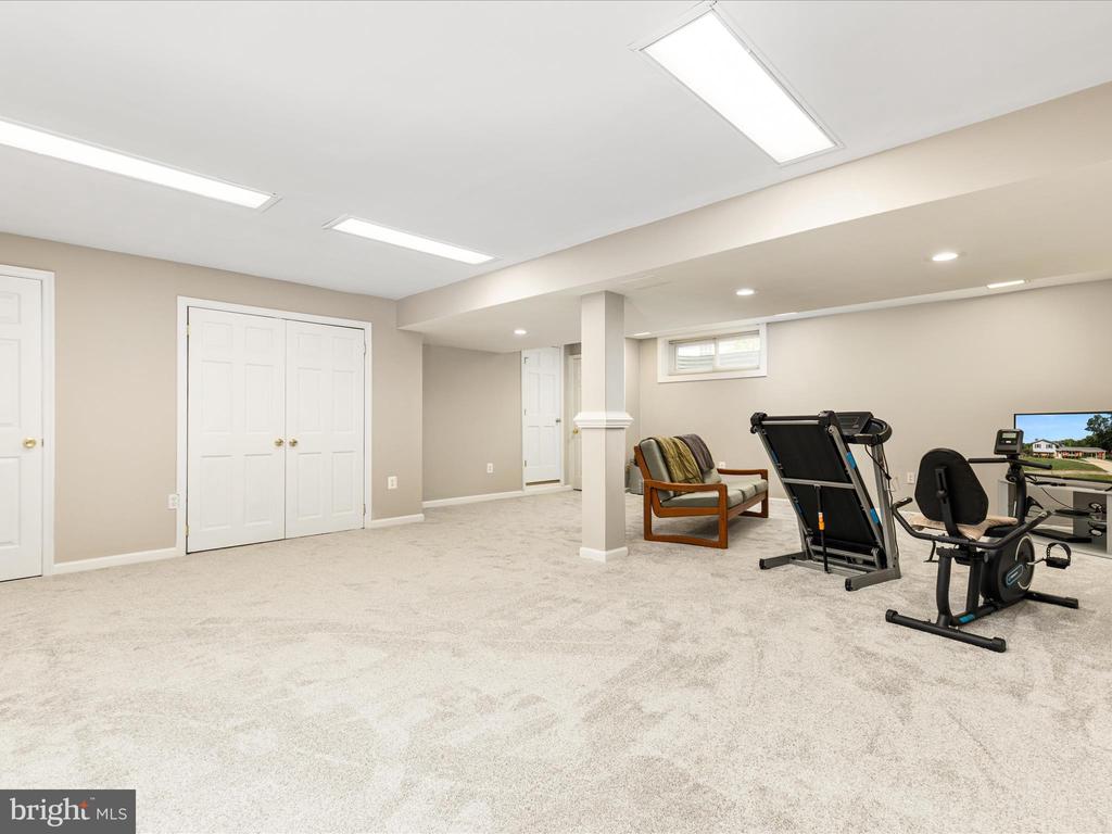 6434 RIVES COURT