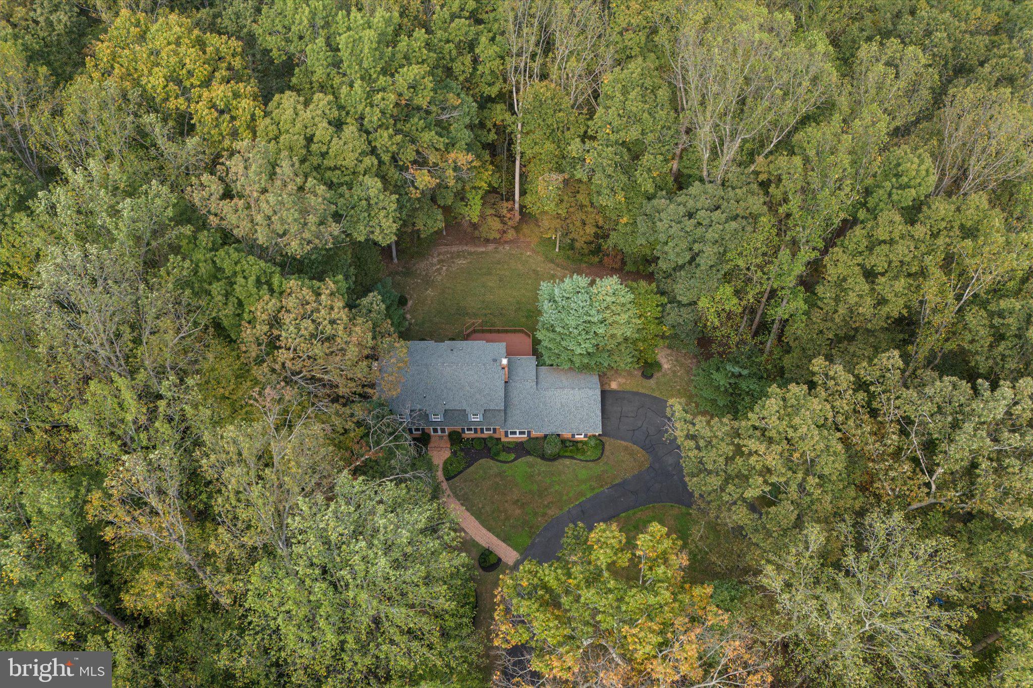 7917 MANOR HOUSE DRIVE