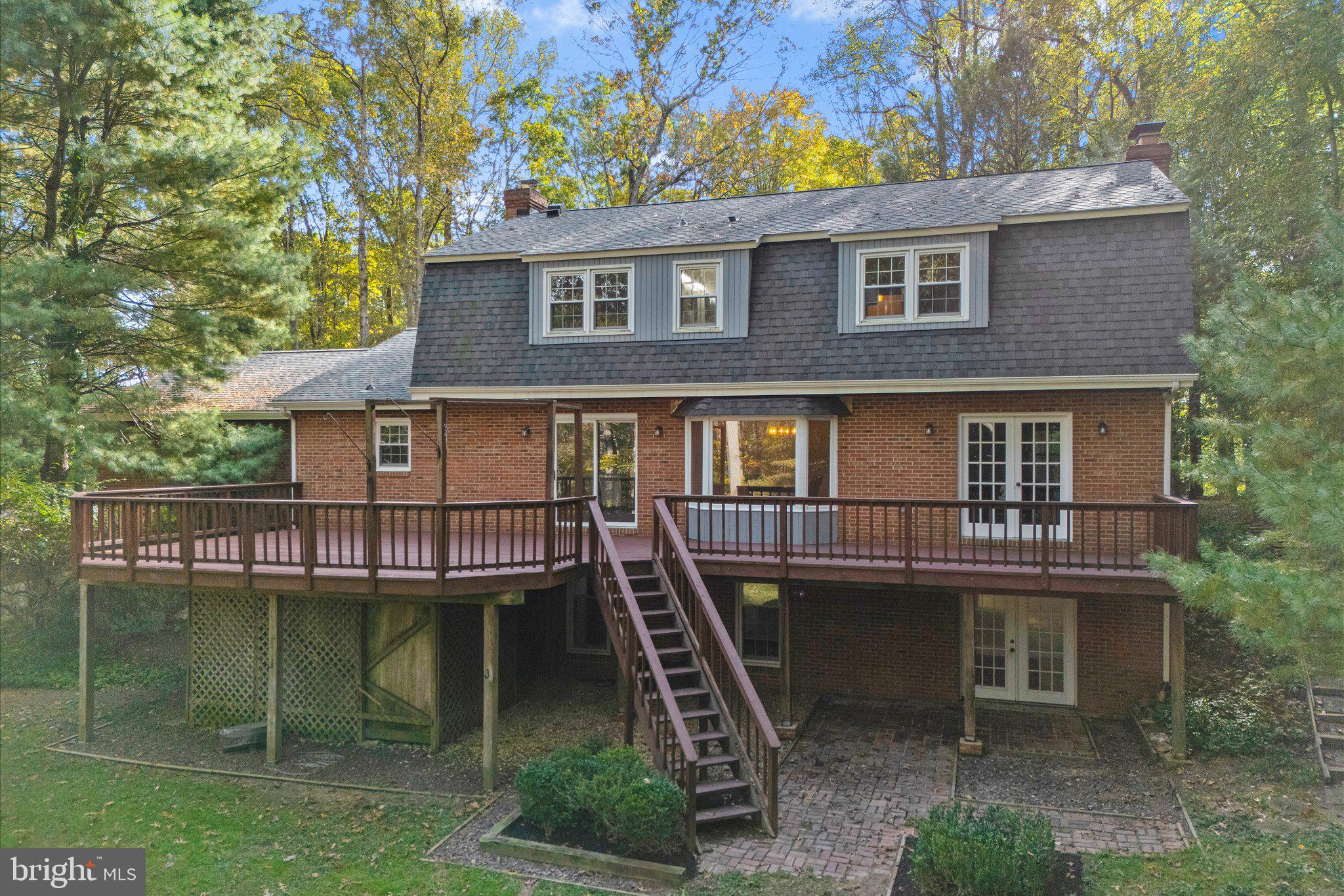 7917 MANOR HOUSE DRIVE