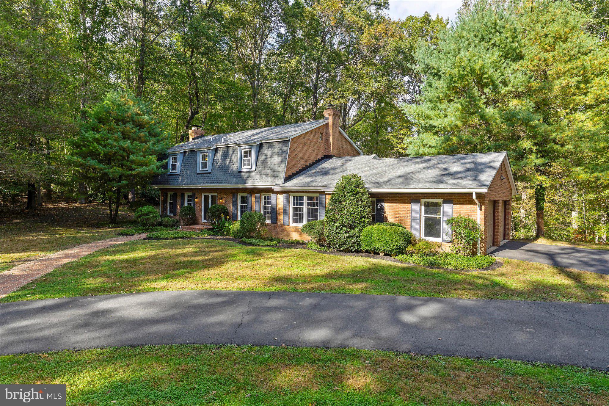 7917 MANOR HOUSE DRIVE