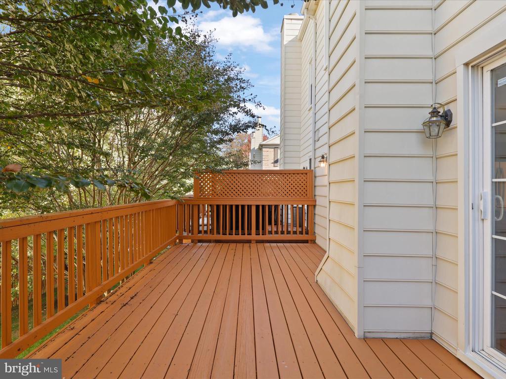 2012 PIERIS COURT