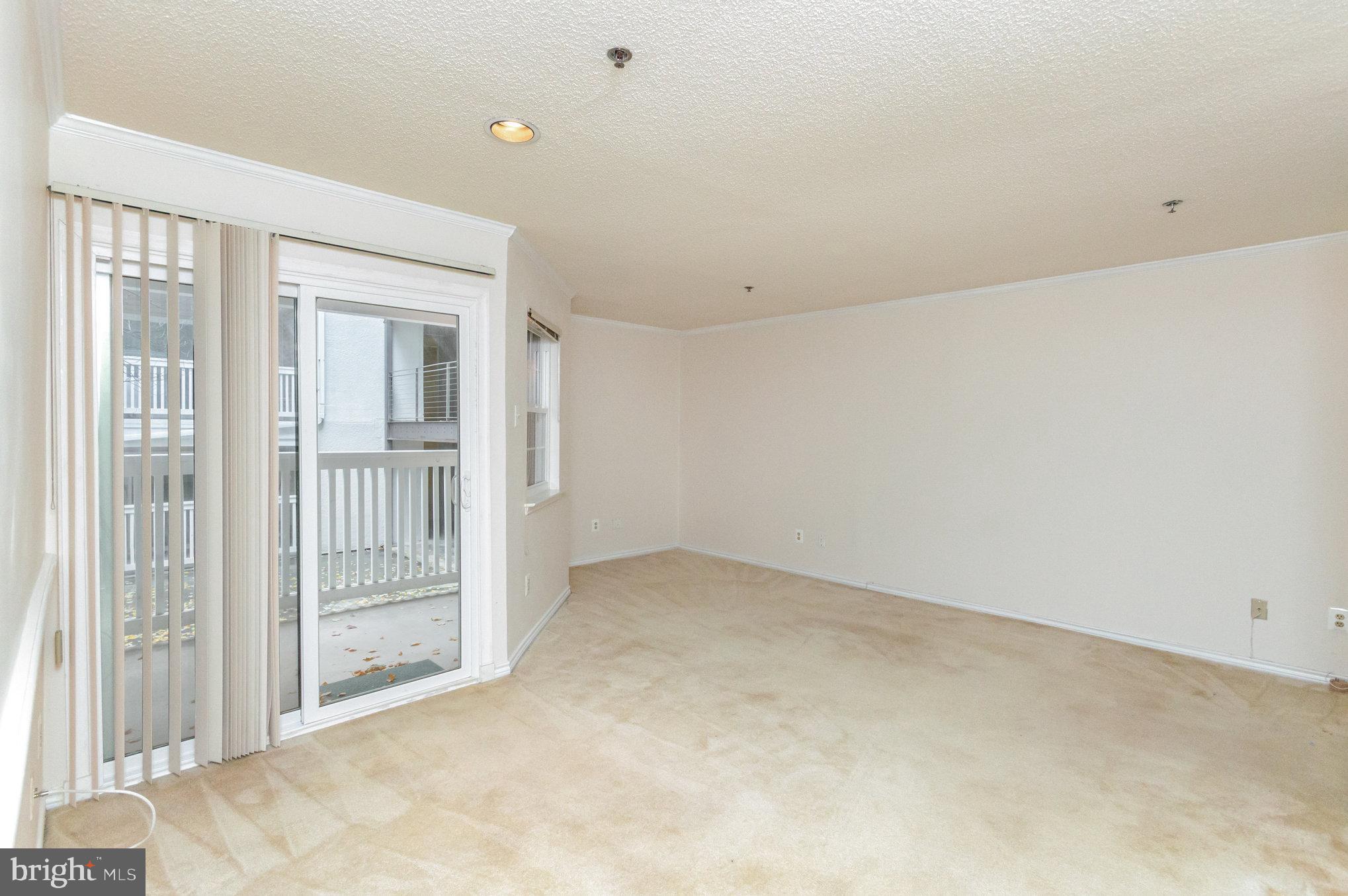 1504 LINCOLN WAY 108