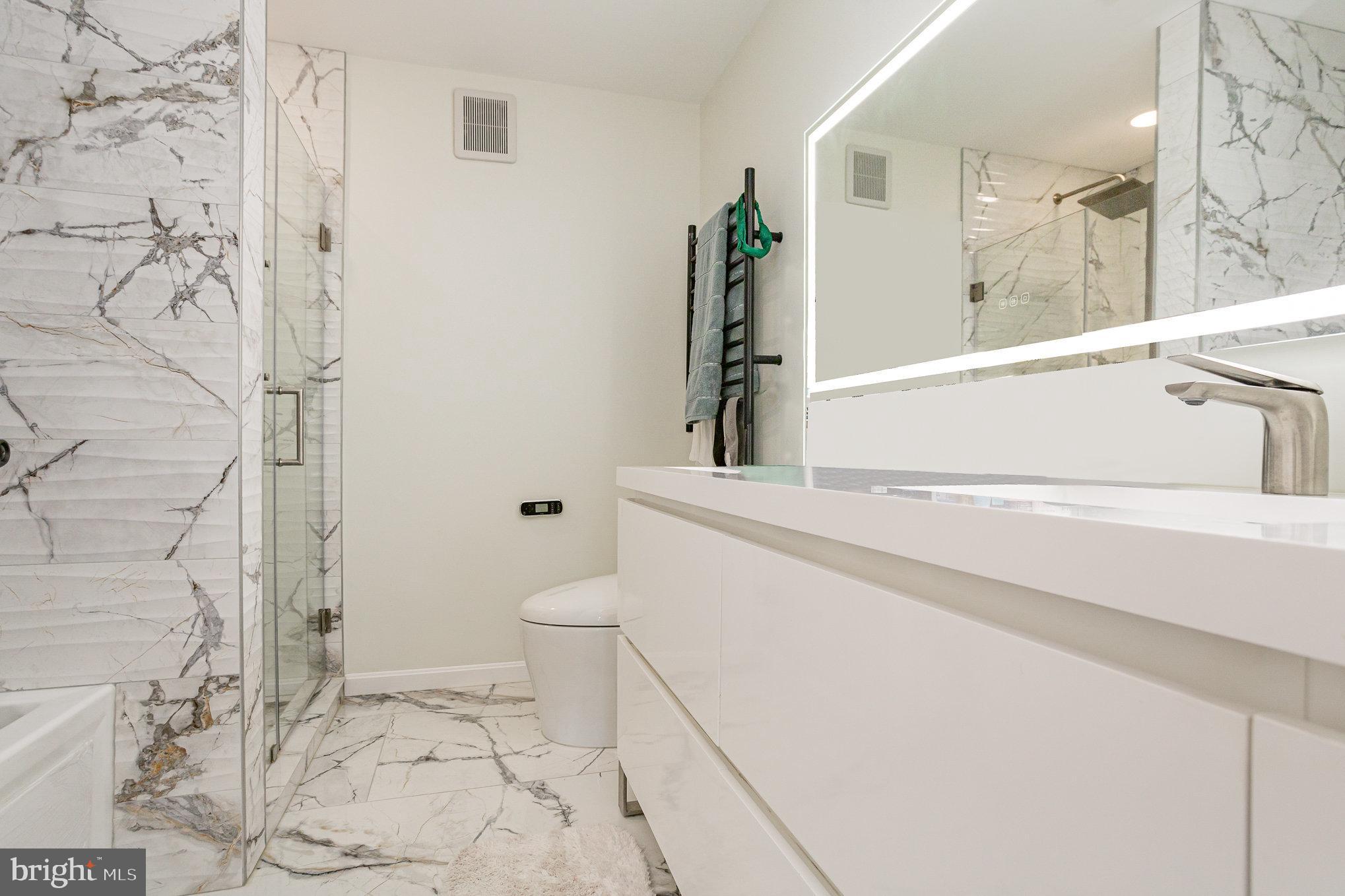 1597 LEEDS CASTLE DRIVE 202