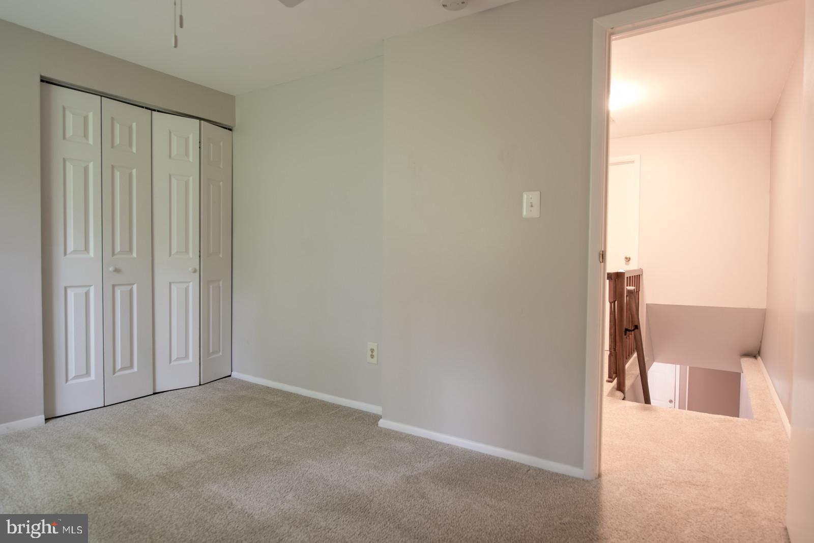 2811 MIDDLEBORO DRIVE