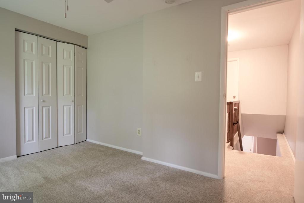 2811 MIDDLEBORO DRIVE