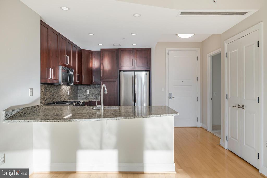 8220 CRESTWOOD HEIGHTS DRIVE 406