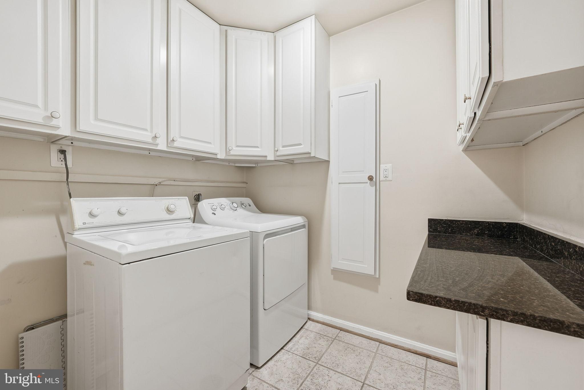 1127 BUCHANAN STREET