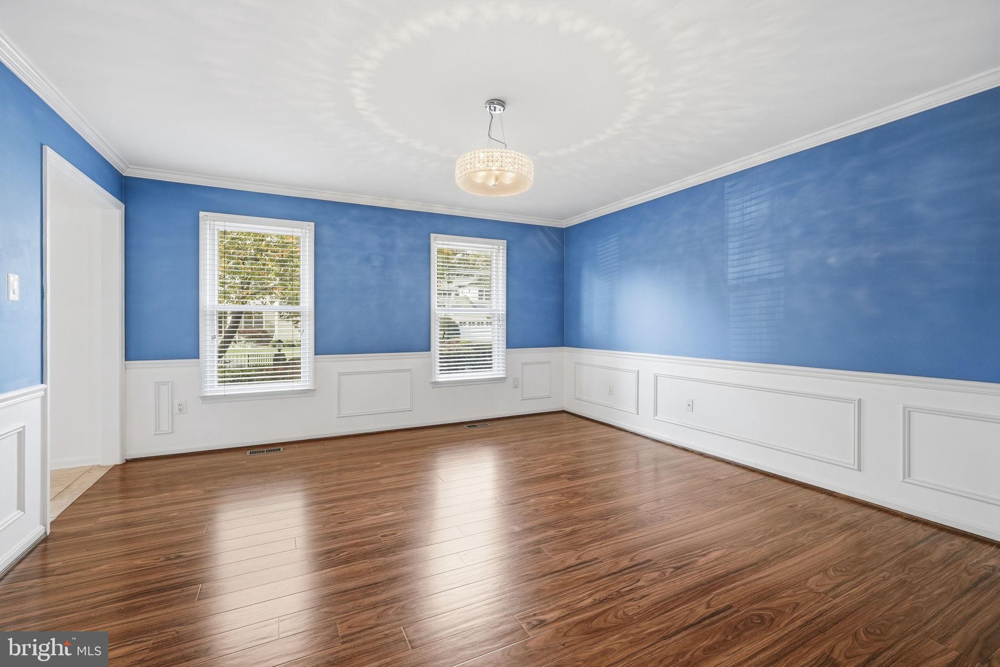 1127 BUCHANAN STREET