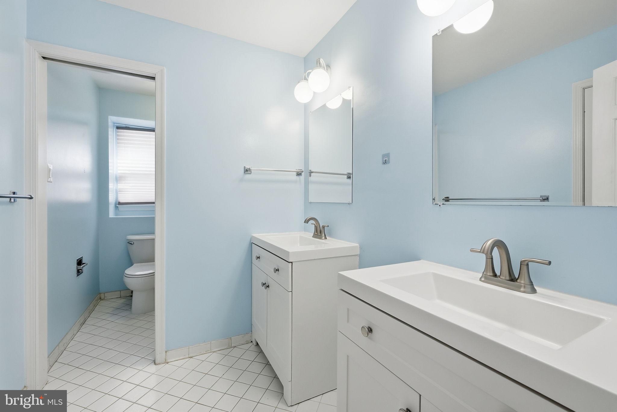 1127 BUCHANAN STREET