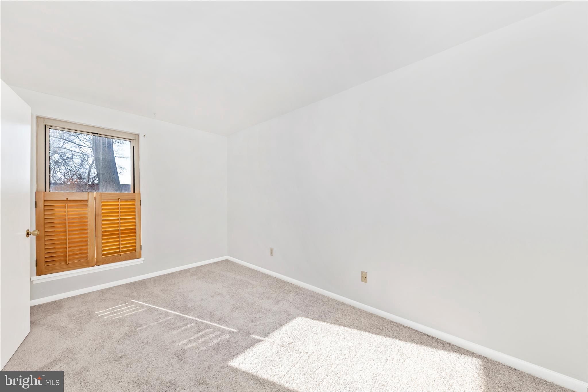 3316 WOODBURN VILLAGE DRIVE 12