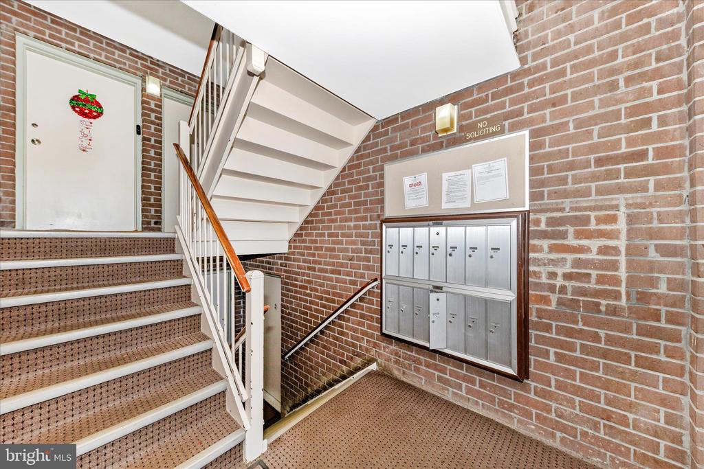 3316 WOODBURN VILLAGE DRIVE 12