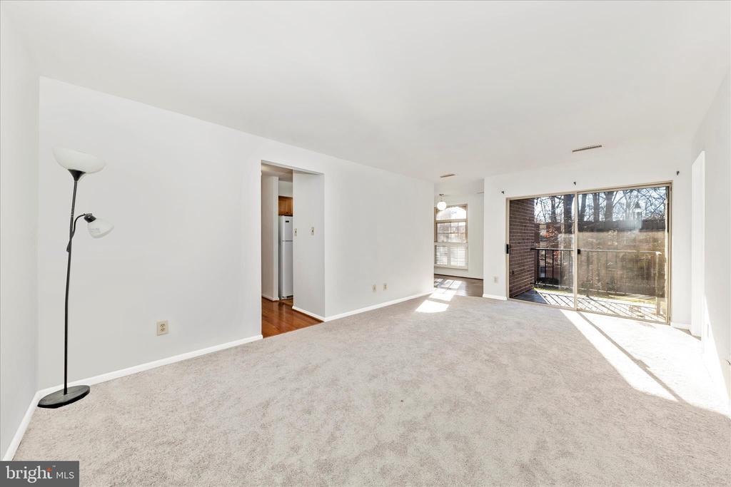 3316 WOODBURN VILLAGE DRIVE 12