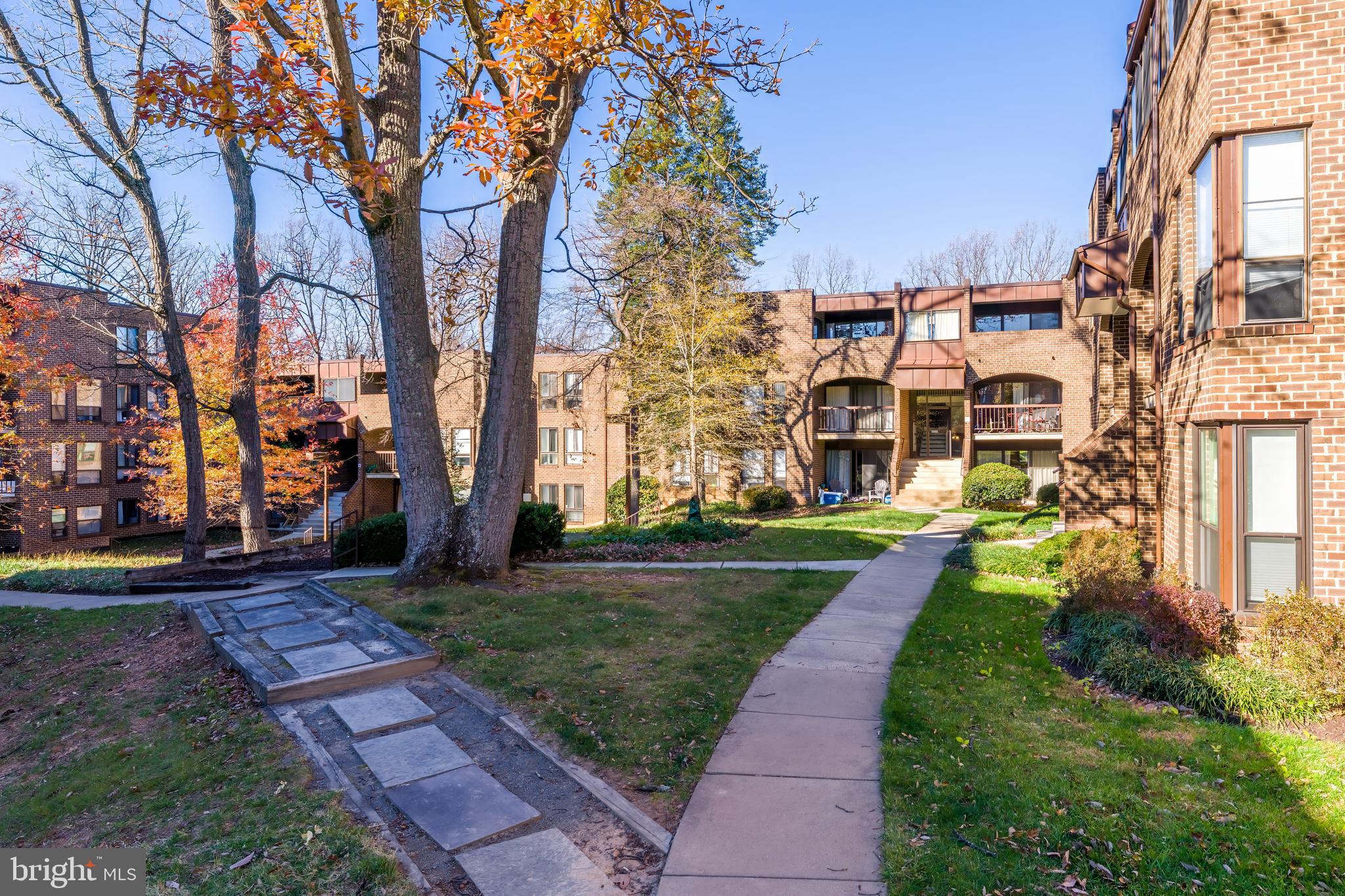 11240 CHESTNUT GROVE SQUARE 31