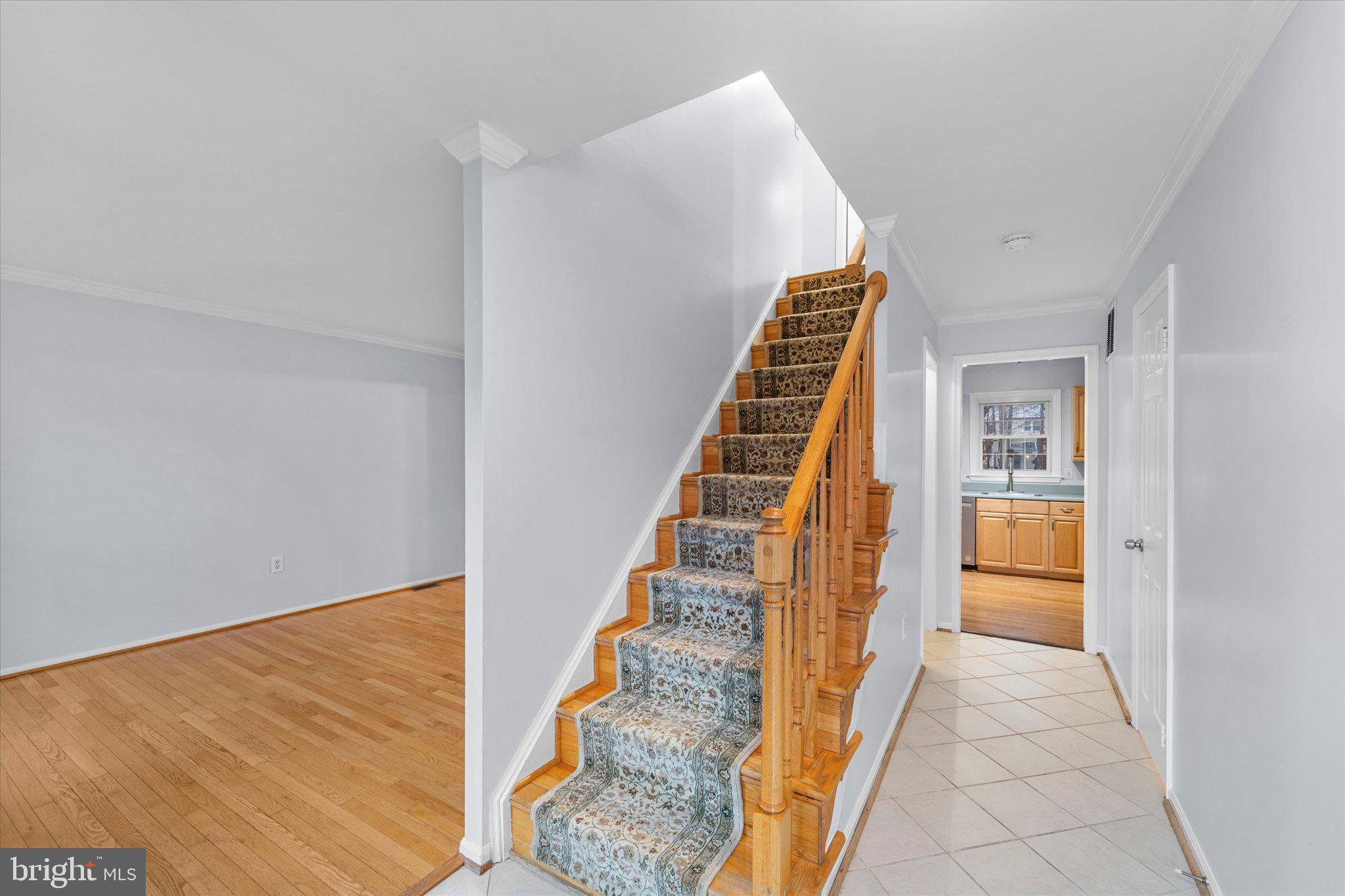 7907 FOREST PATH WAY