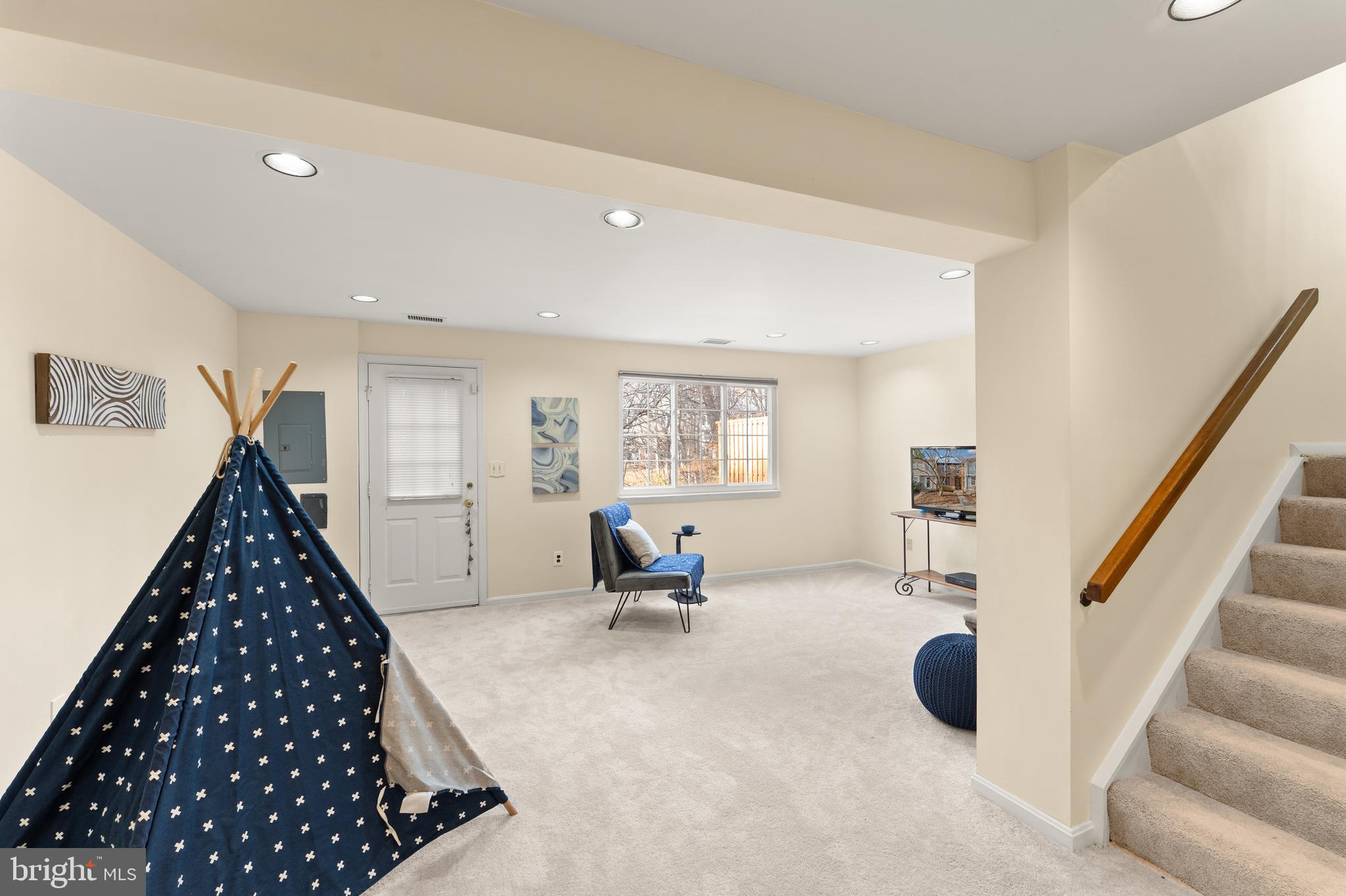 1616 BARNSTEAD DRIVE