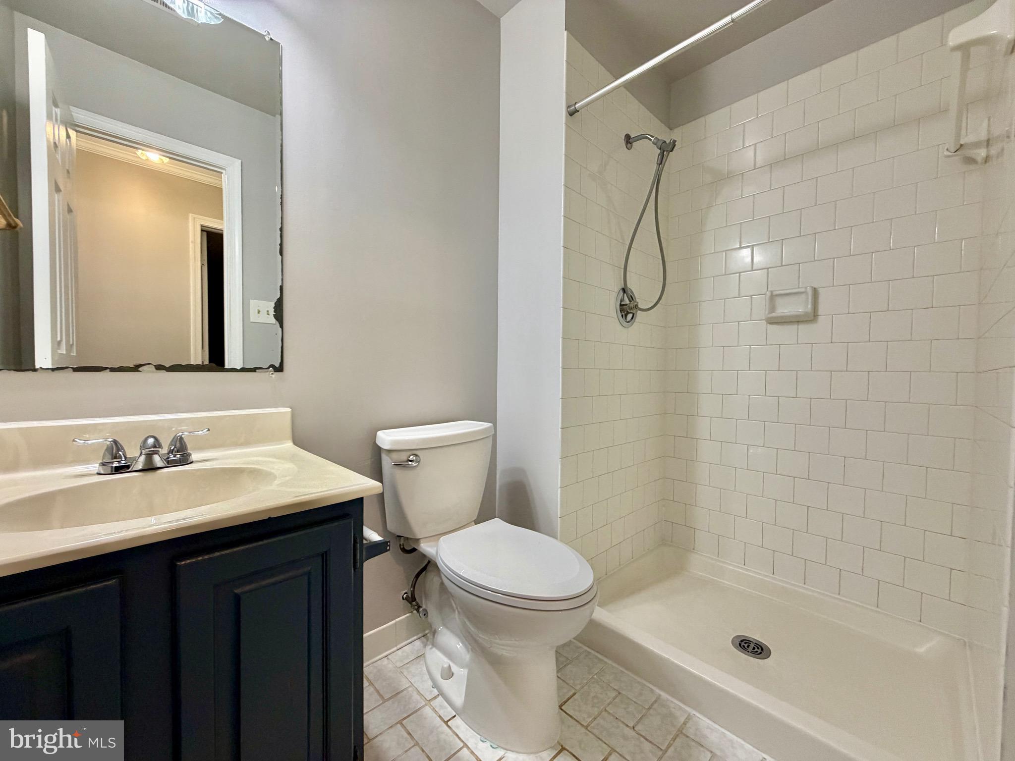 10145 VILLAGE KNOLLS COURT