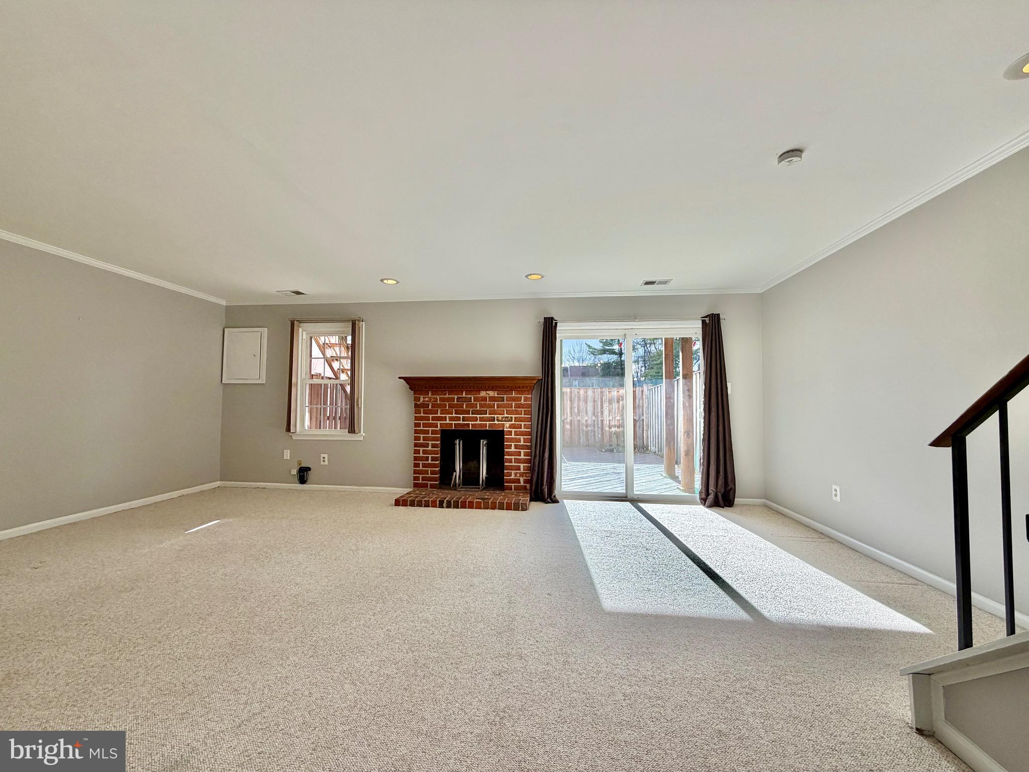 10145 VILLAGE KNOLLS COURT