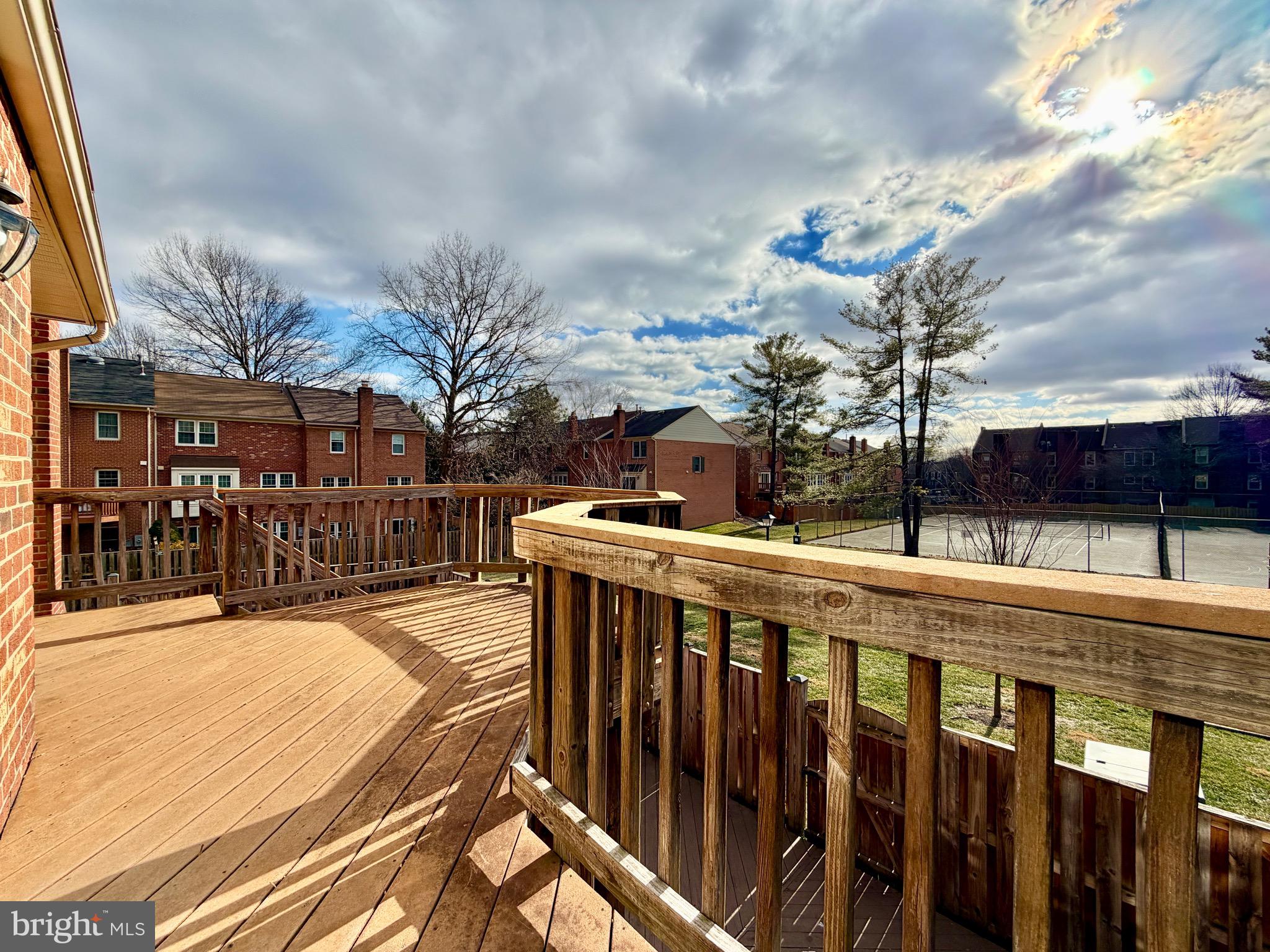 10145 VILLAGE KNOLLS COURT