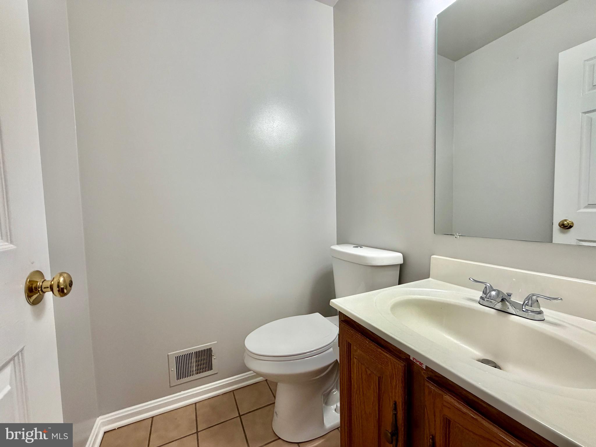 10145 VILLAGE KNOLLS COURT