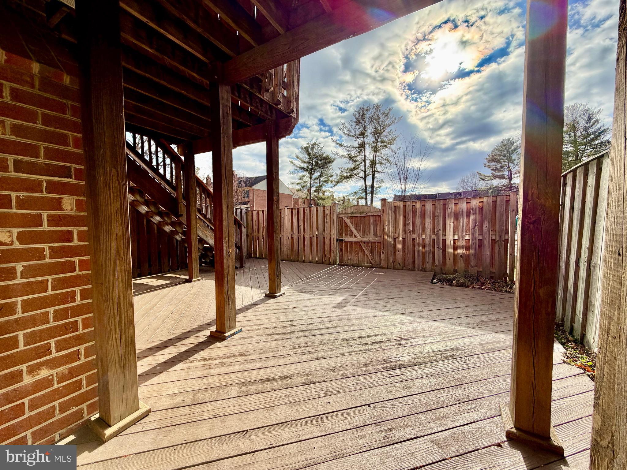 10145 VILLAGE KNOLLS COURT