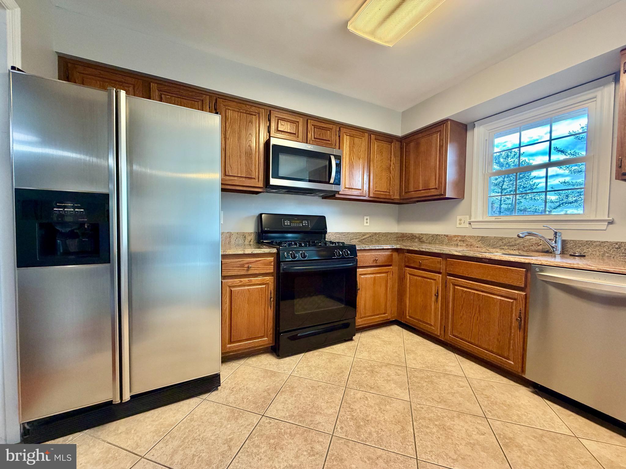 10145 VILLAGE KNOLLS COURT