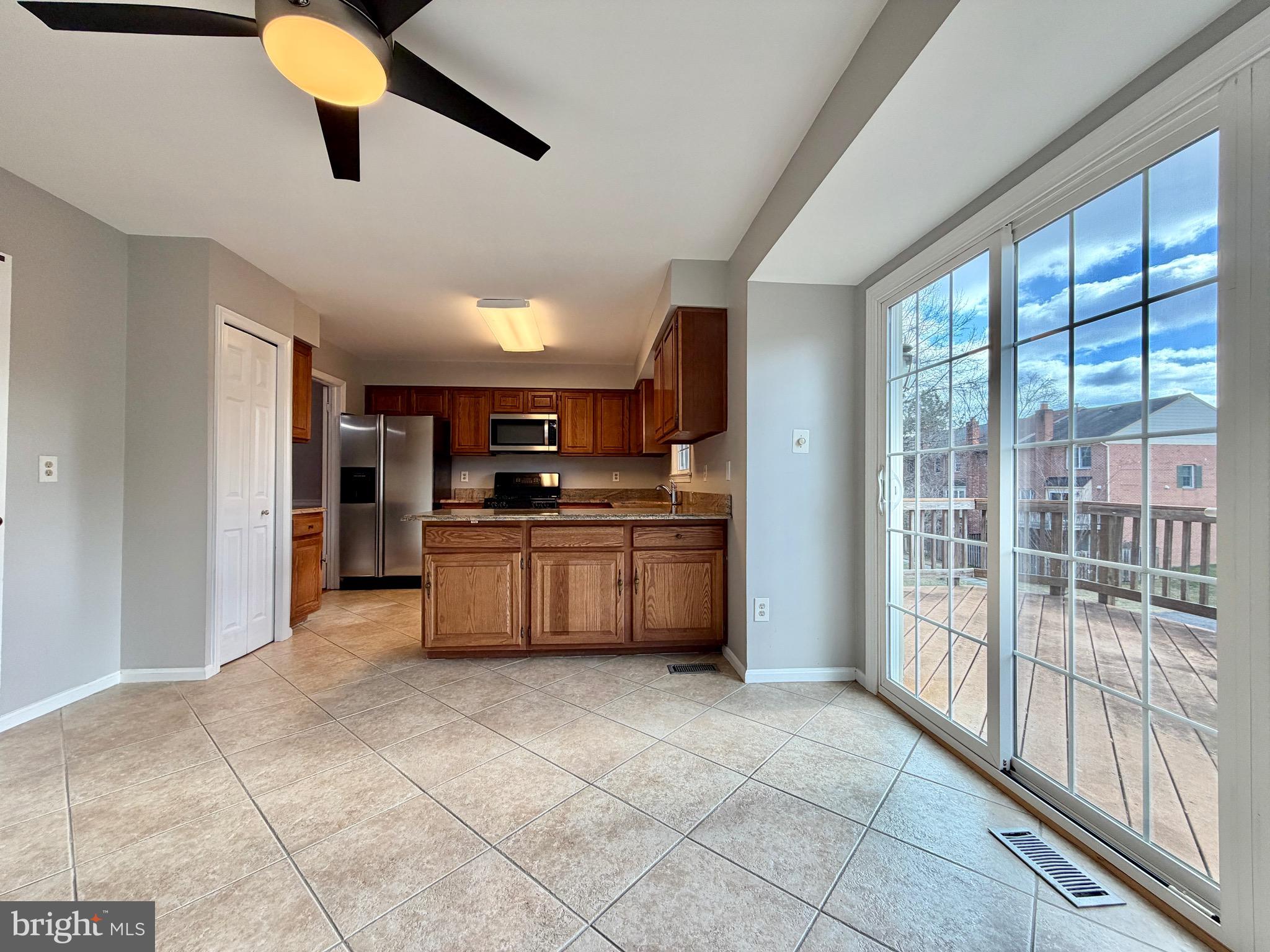 10145 VILLAGE KNOLLS COURT