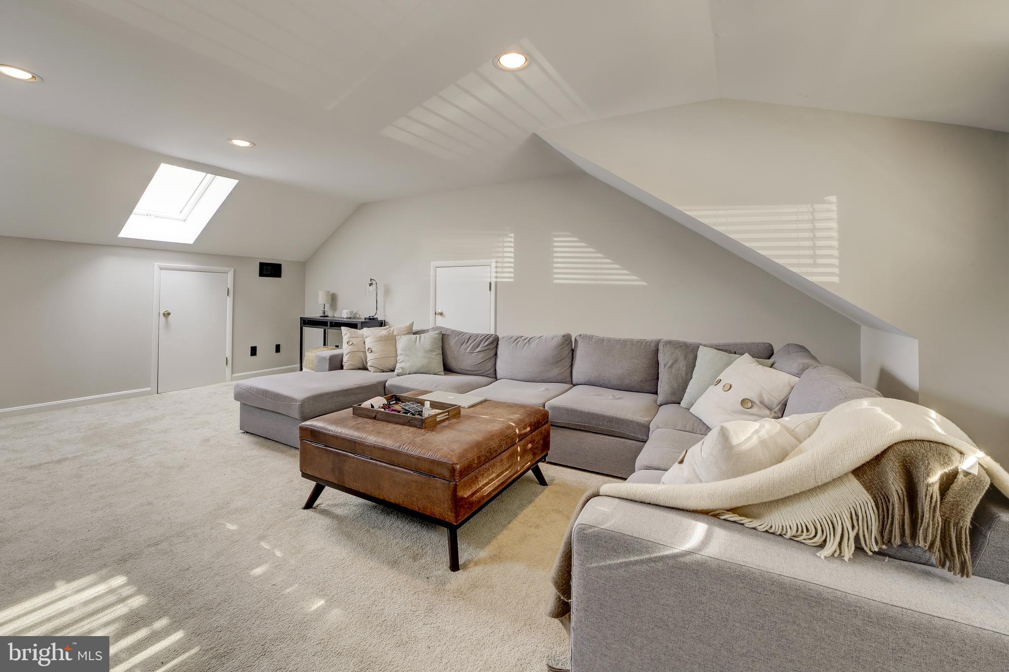 10600 HUNTER STATION ROAD