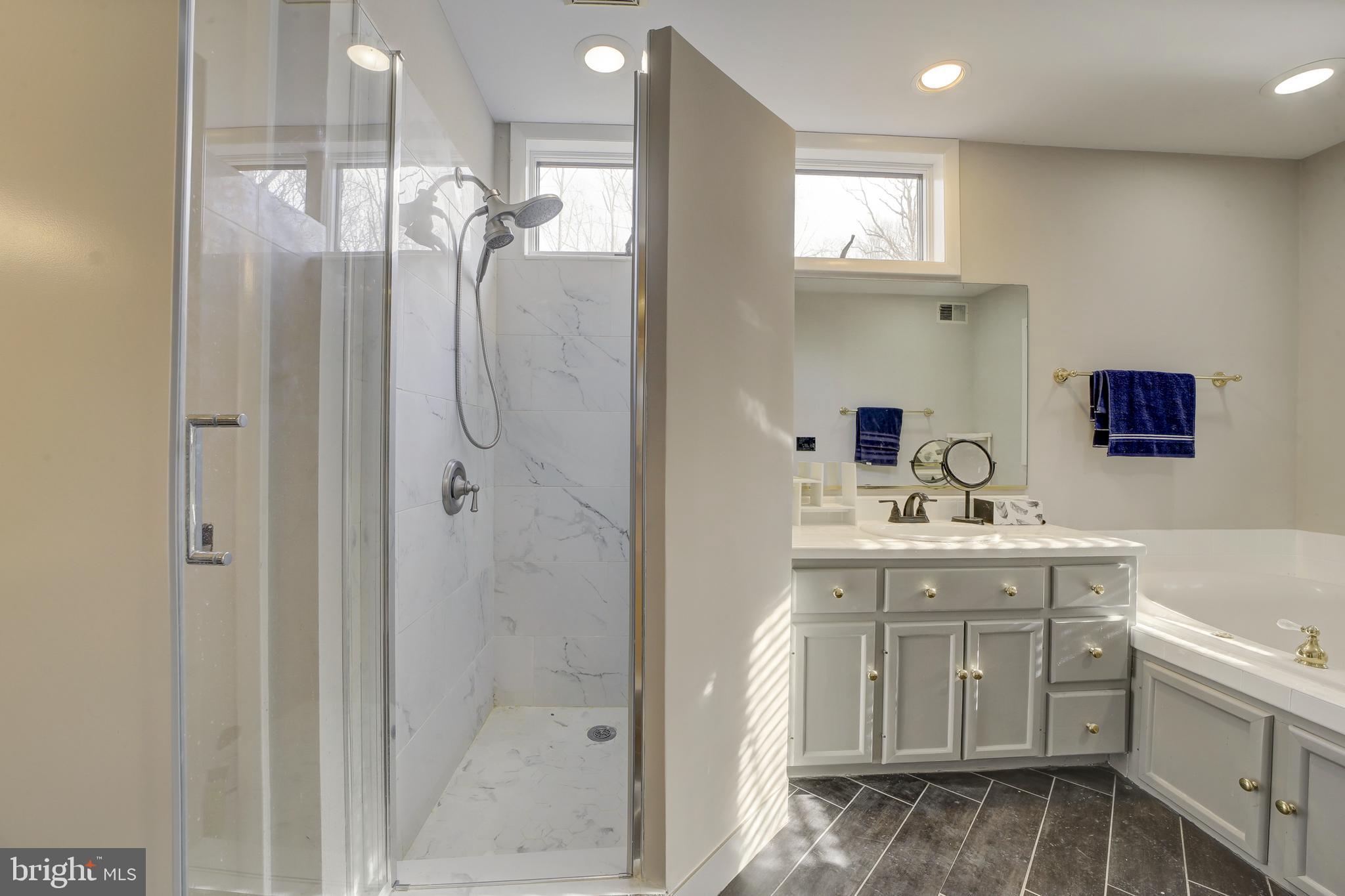 10600 HUNTER STATION ROAD