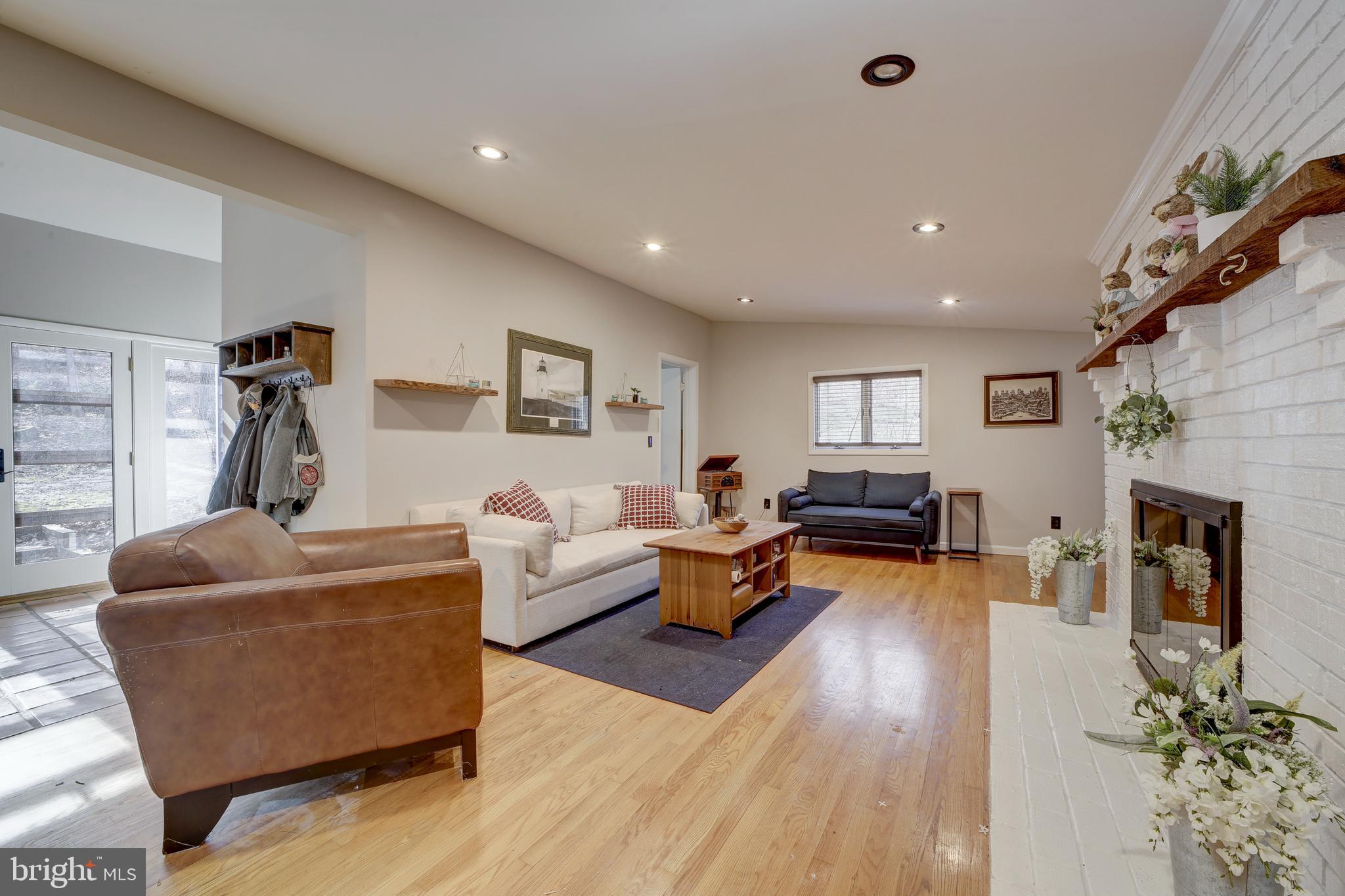 10600 HUNTER STATION ROAD