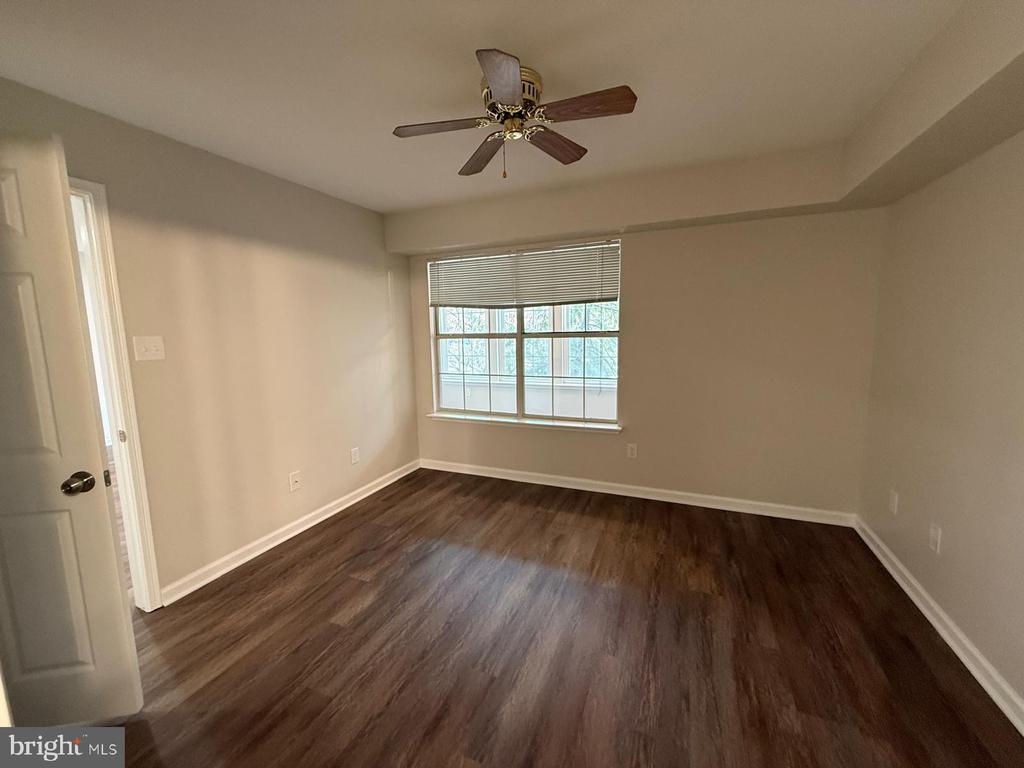 3315 WYNDHAM 1233