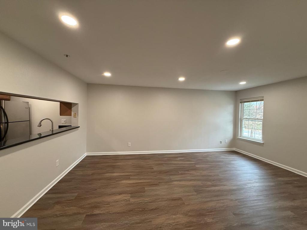 3315 WYNDHAM 1233