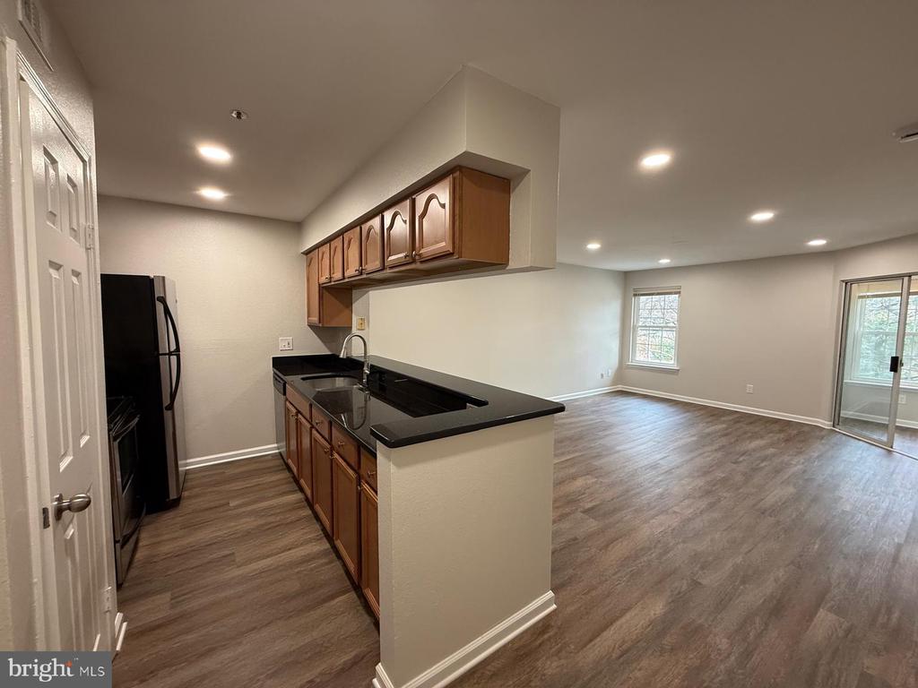 3315 WYNDHAM 1233