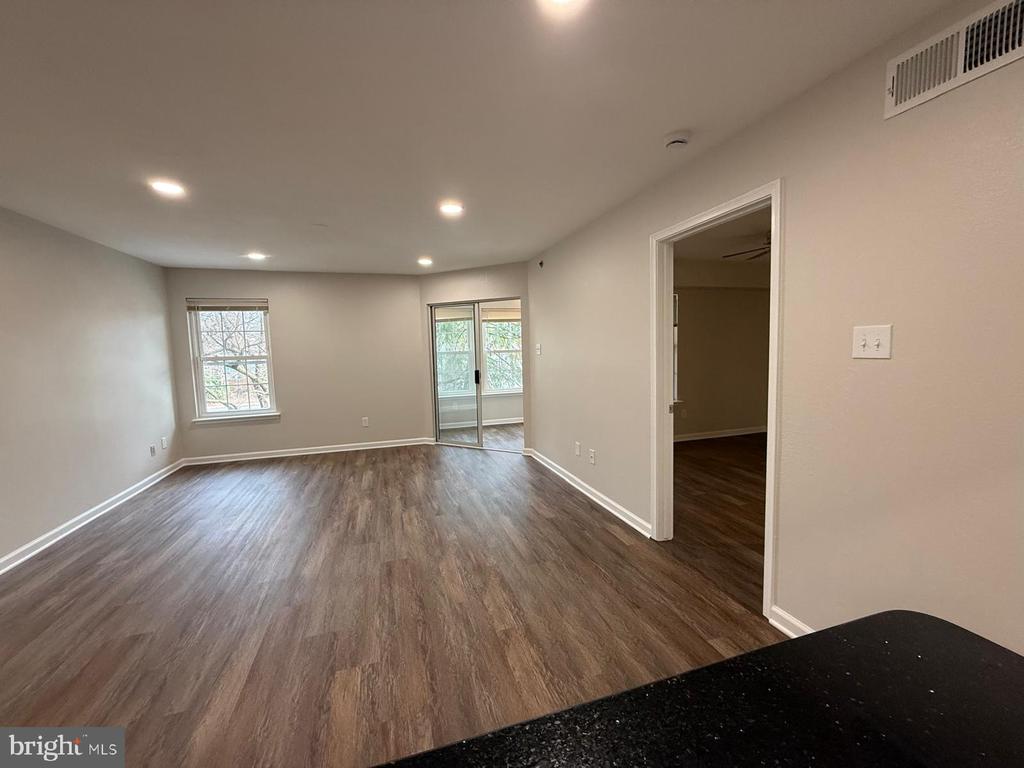3315 WYNDHAM 1233