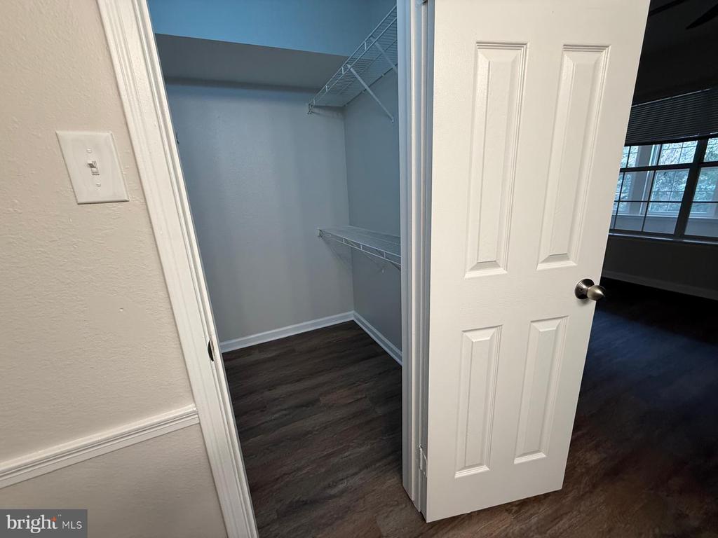 3315 WYNDHAM 1233