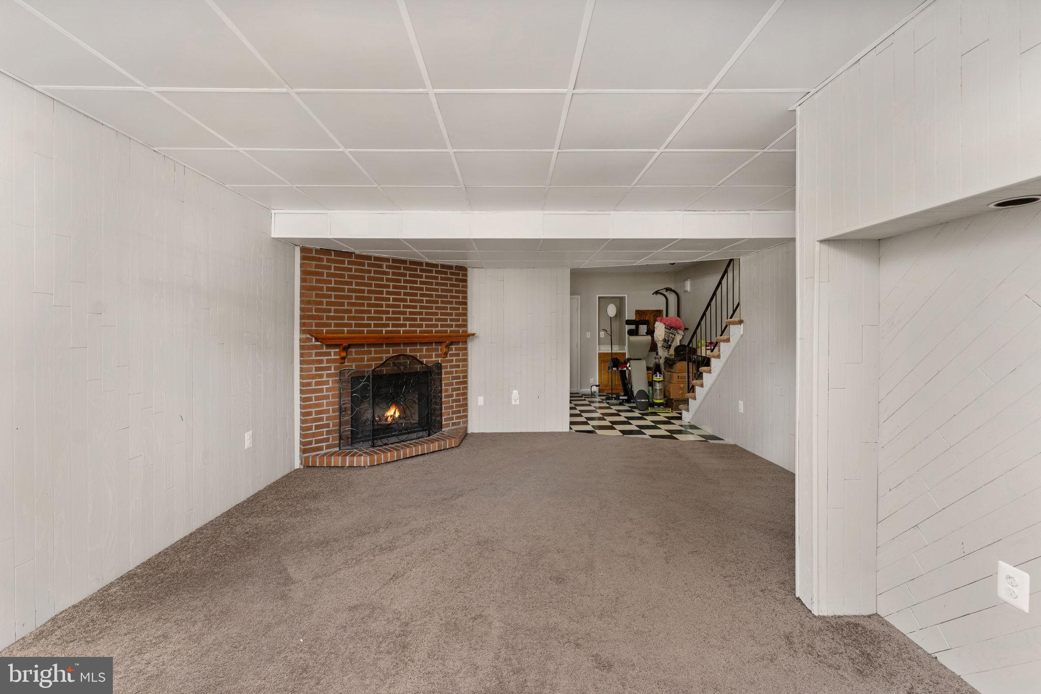 10456 MALONE COURT