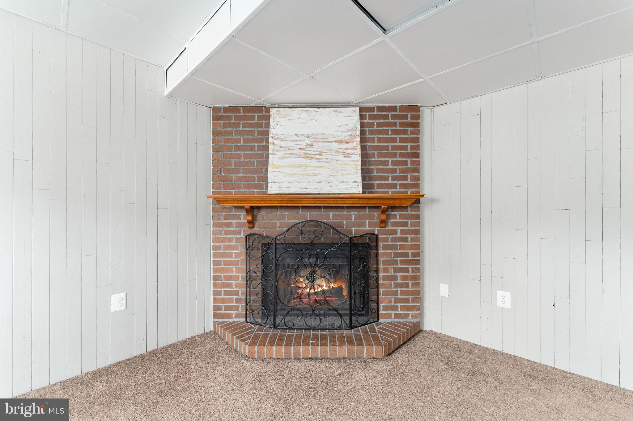 10456 MALONE COURT