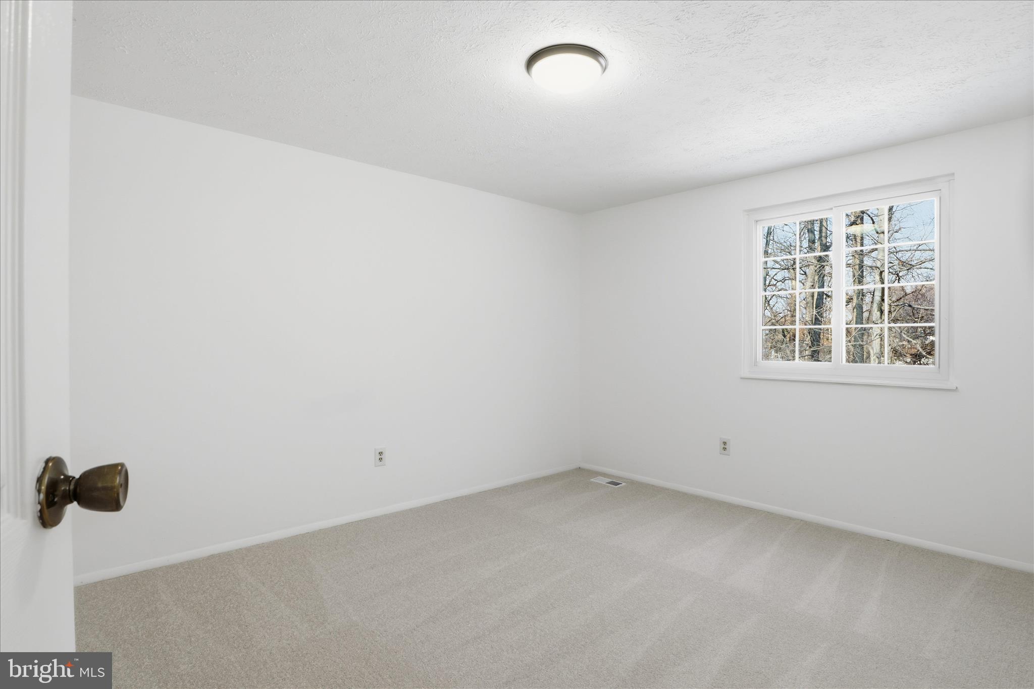 9810 OLEANDER AVENUE