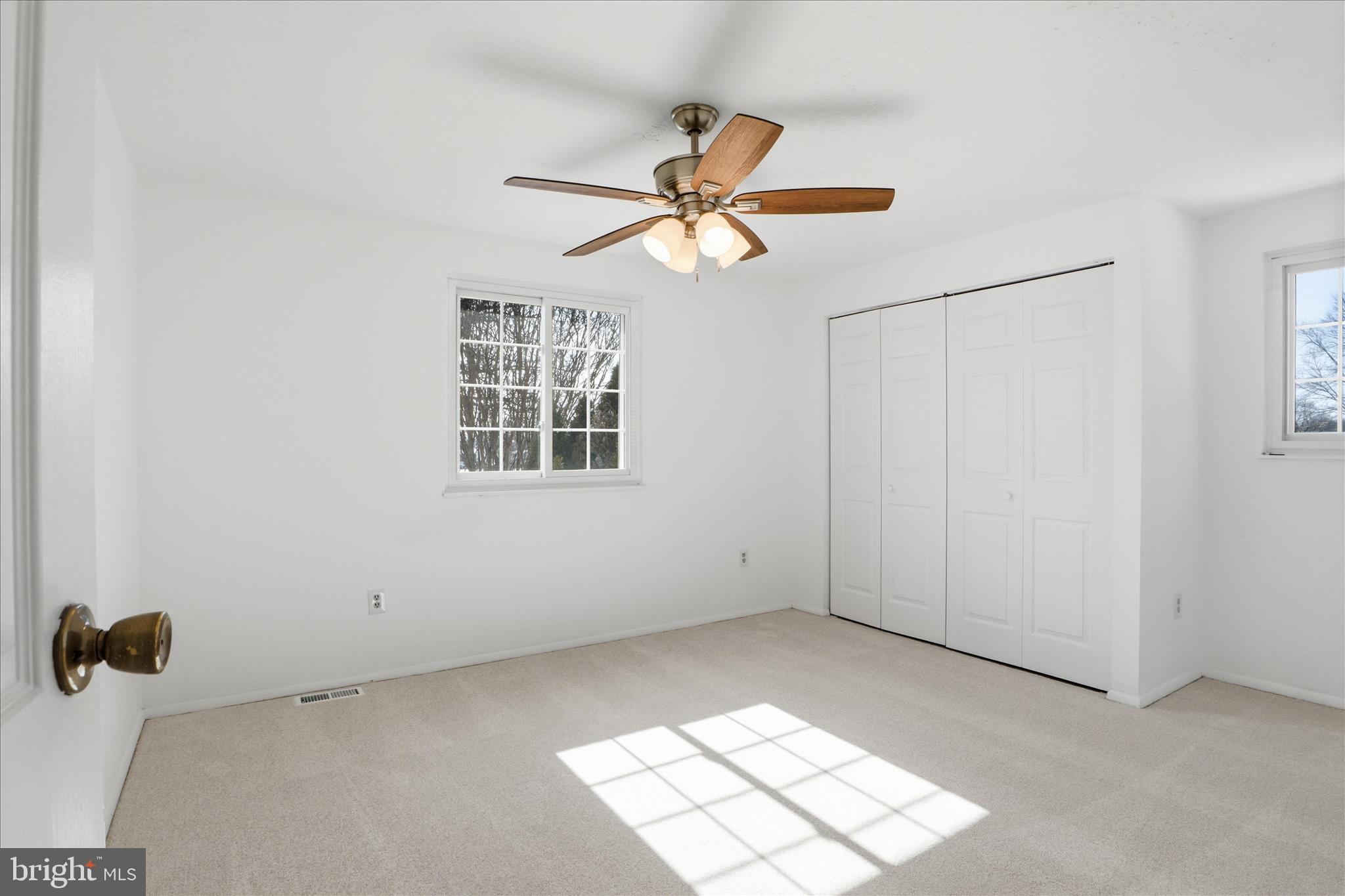 9810 OLEANDER AVENUE