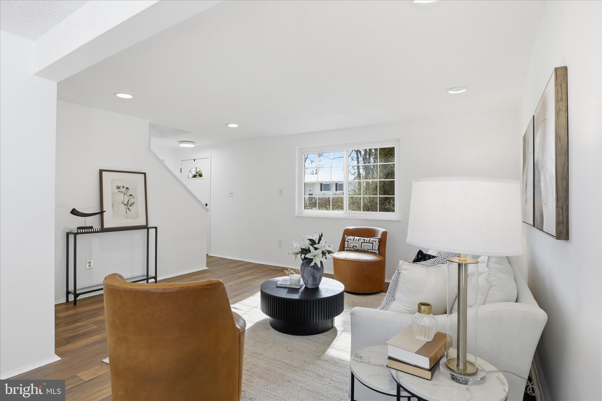 9810 OLEANDER AVENUE