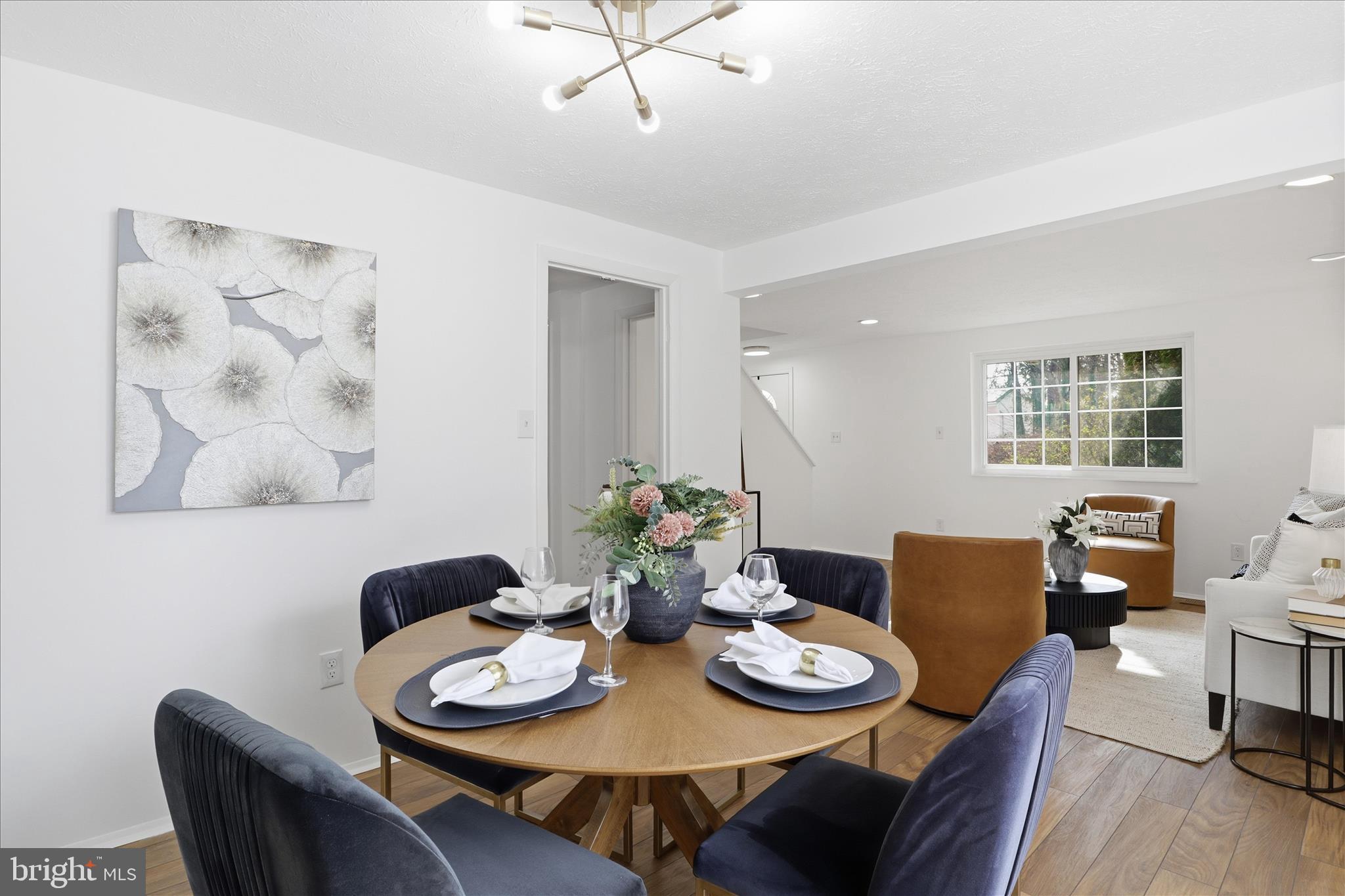 9810 OLEANDER AVENUE