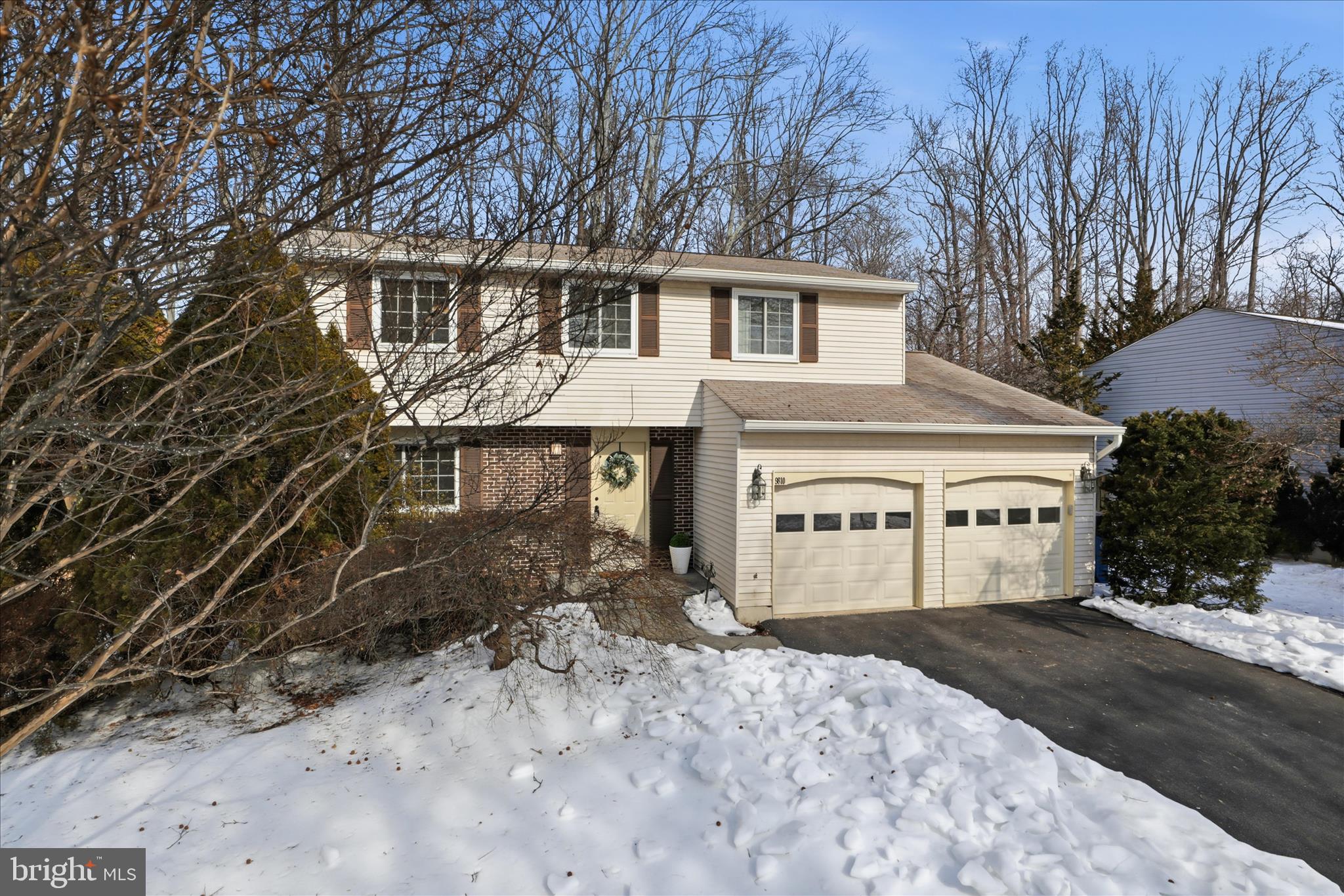 9810 OLEANDER AVENUE