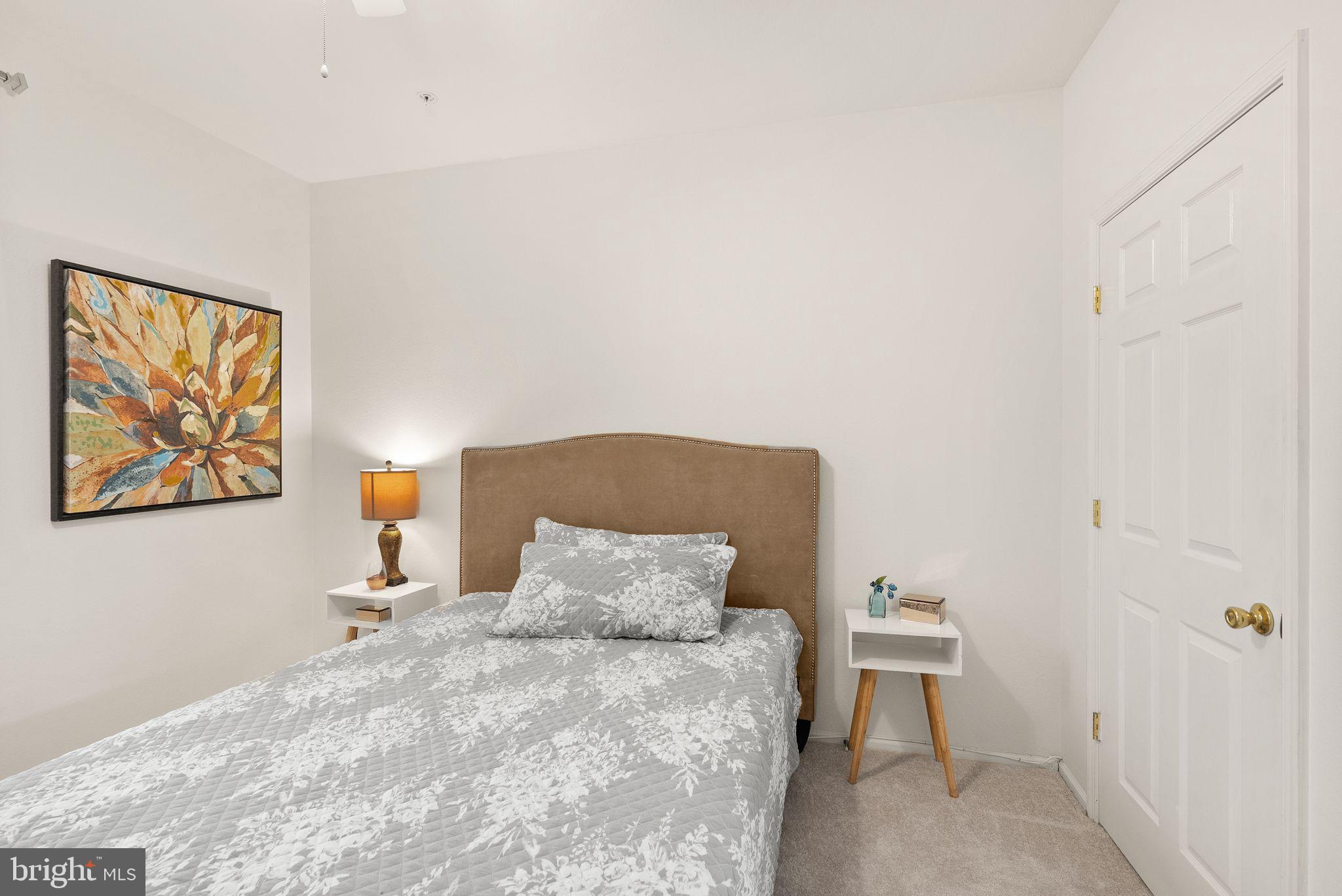 1601 SPRING GATE DRIVE 1116