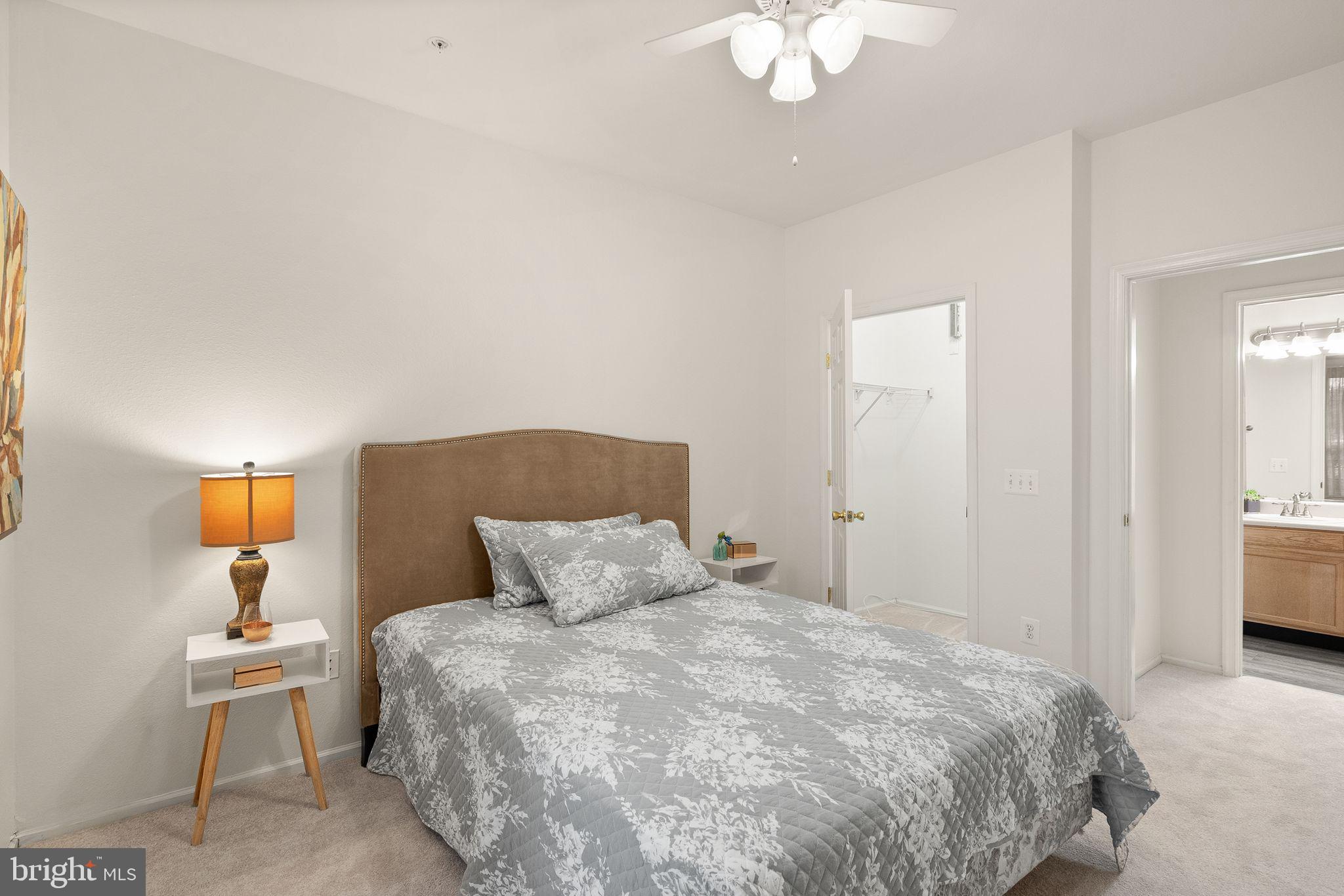 1601 SPRING GATE DRIVE 1116