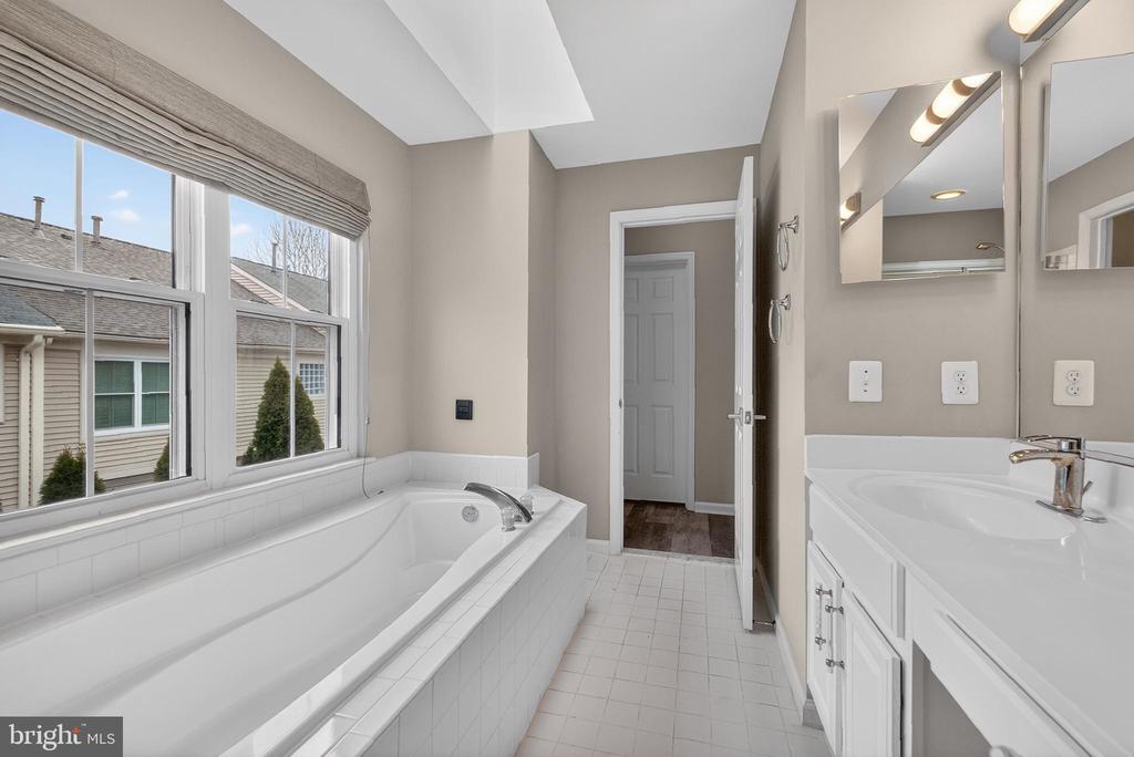 11503 WATERHAVEN COURT