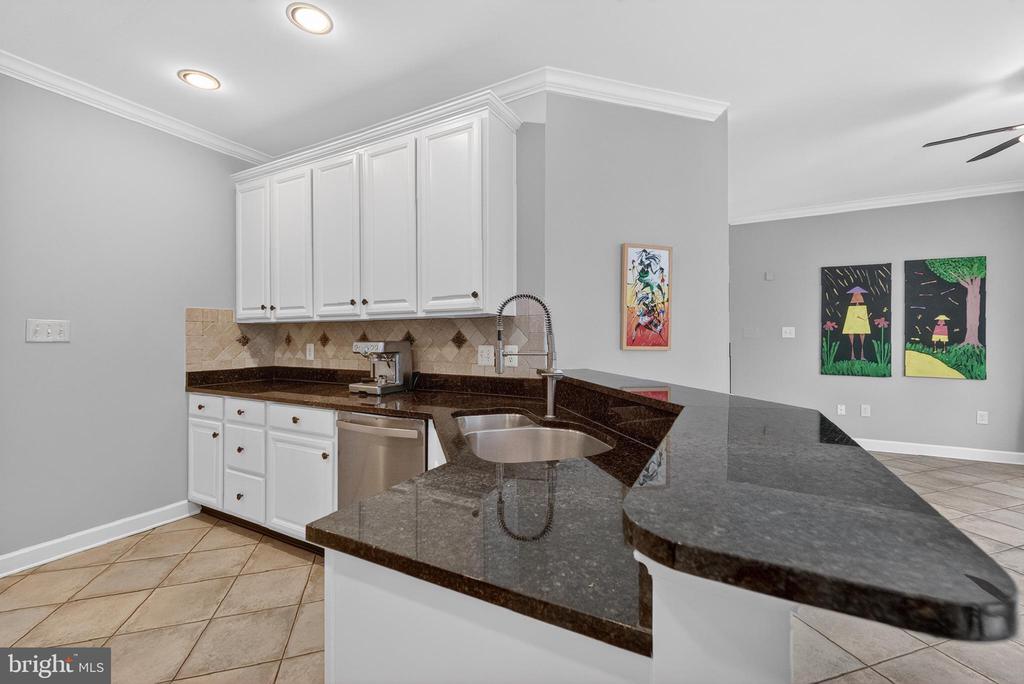 11503 WATERHAVEN COURT